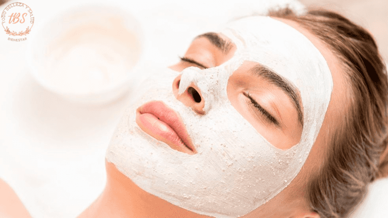 Cómo hacer una mascarilla para el rostro de hidratación intensa